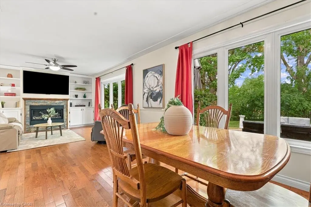 38 Lyle Place