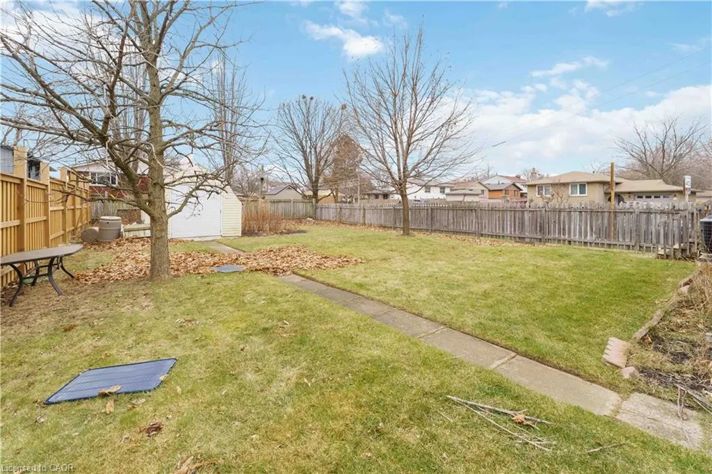 517 Mohawk Road W #Main