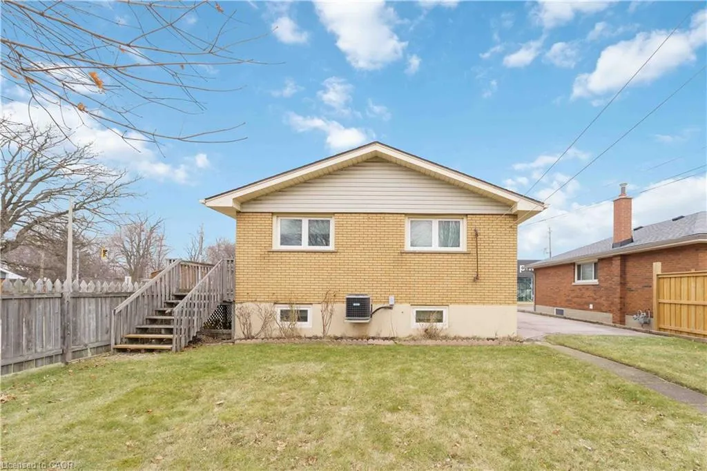 517 Mohawk Road W #Main