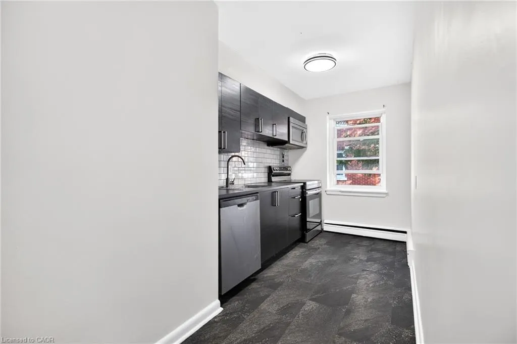 3 Applewood Avenue #3