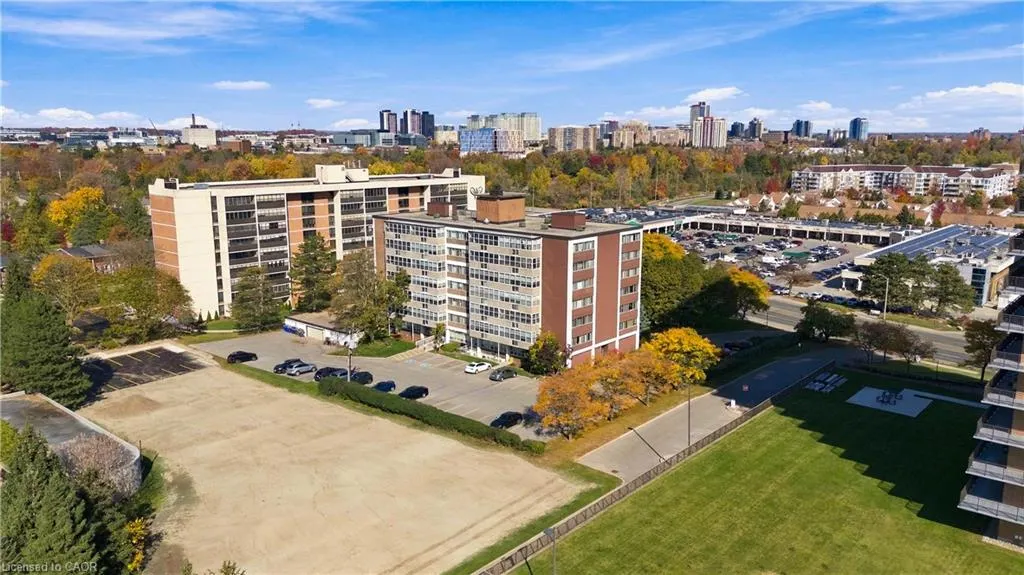 45 Westmount Road N #202