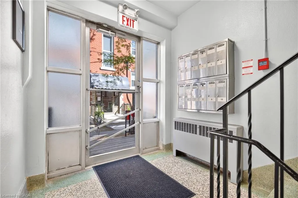 3 Applewood Avenue #1