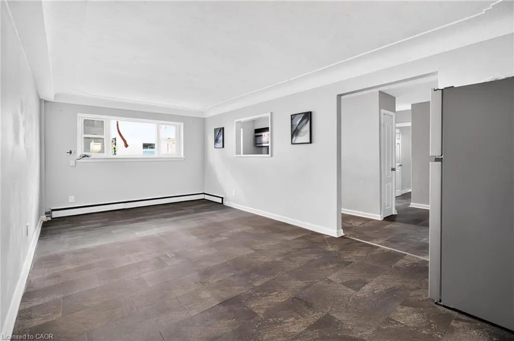 3 Applewood Avenue #1