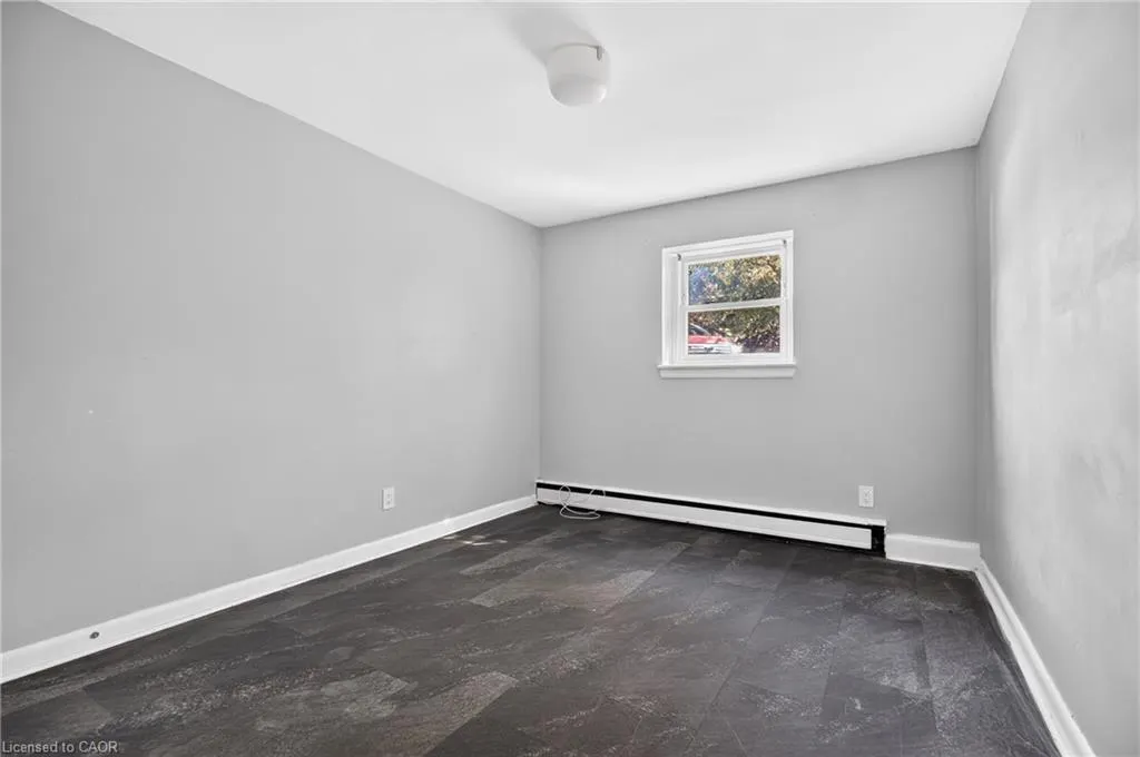 3 Applewood Avenue #1