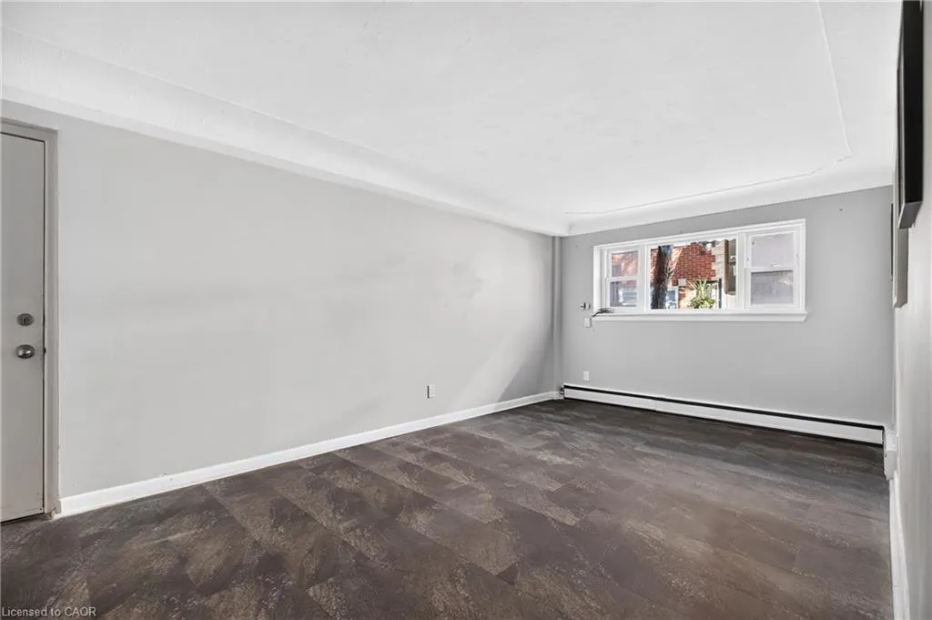 3 Applewood Avenue #1