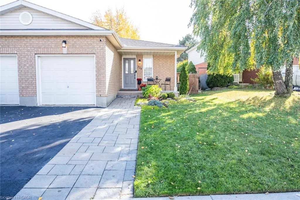 729 Fairway Court