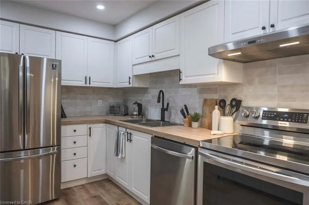 729 Fairway Court
