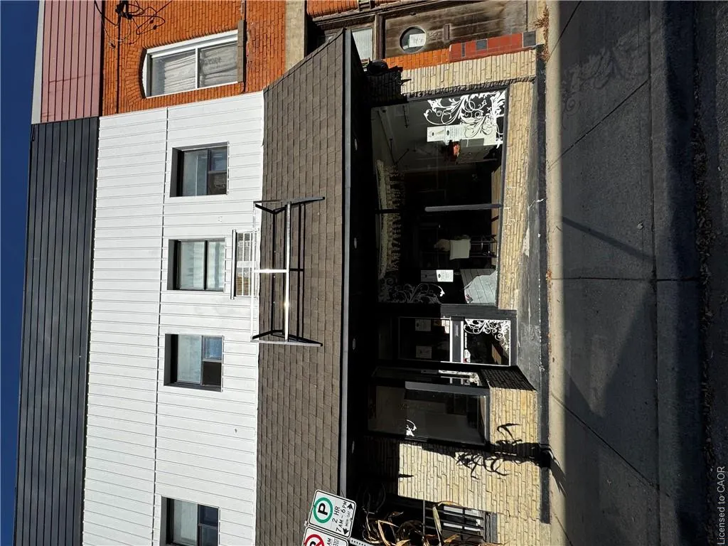 21 Alice Street #19