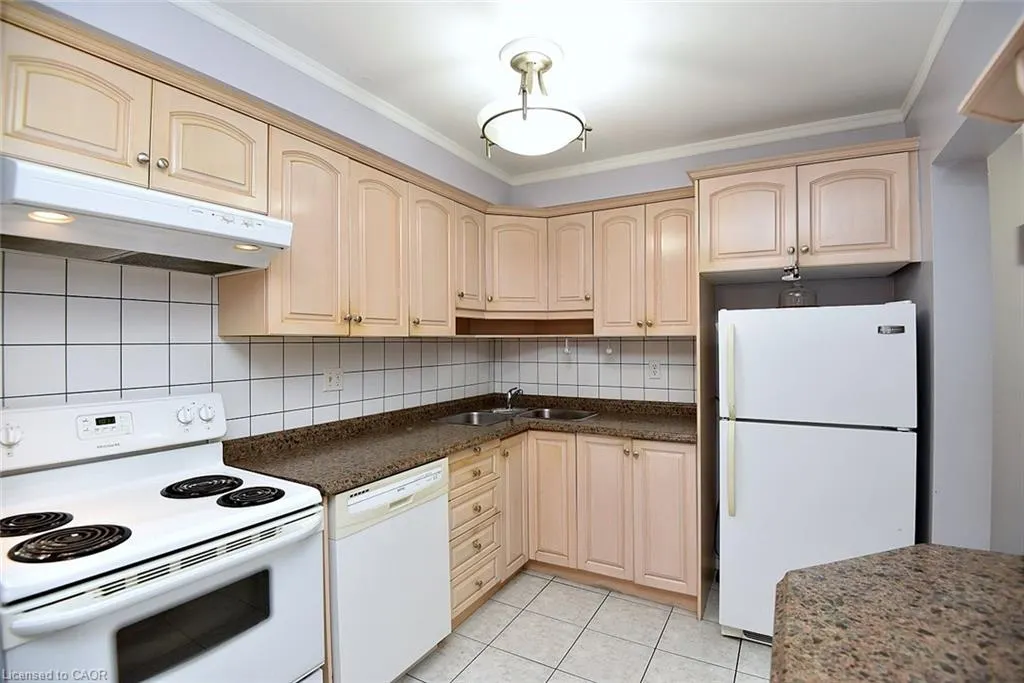 100 Golden Orchard Drive