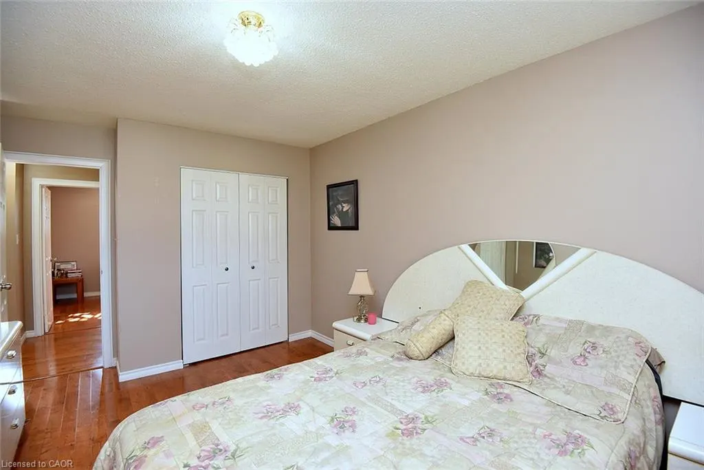 100 Golden Orchard Drive