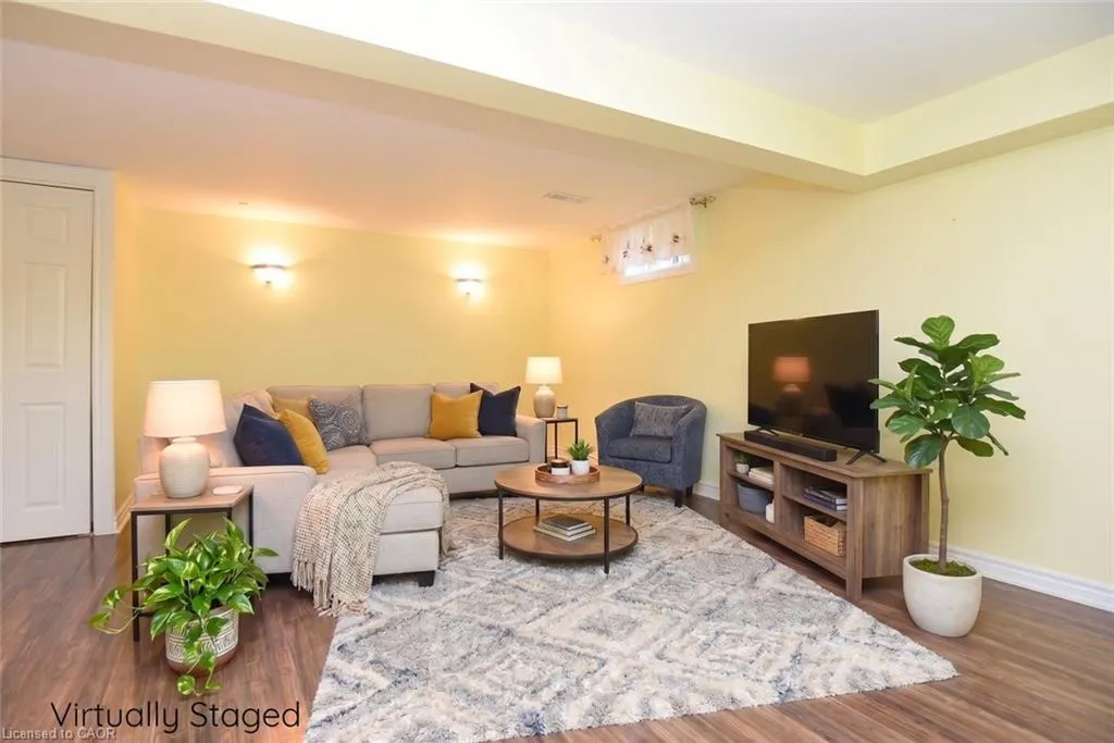 100 Golden Orchard Drive