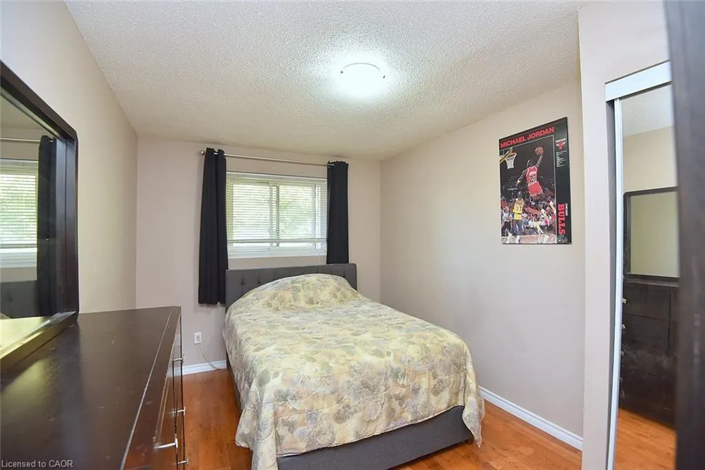 100 Golden Orchard Drive