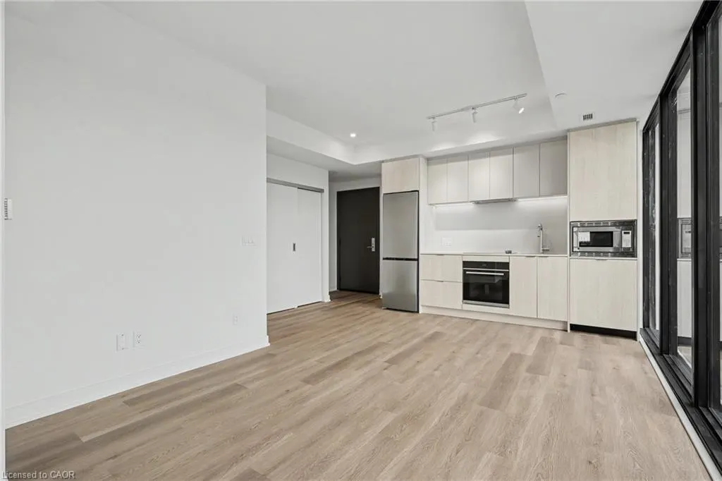91 John Street N #2306