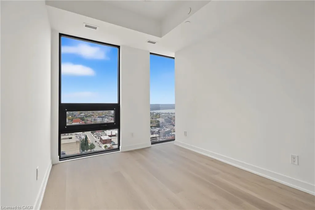 91 John Street N #2306