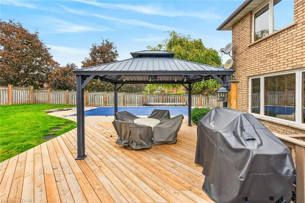 3412 Vinehaven Trail