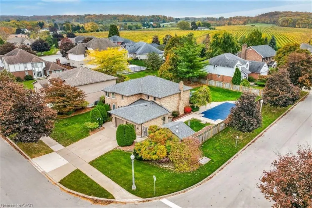 3412 Vinehaven Trail