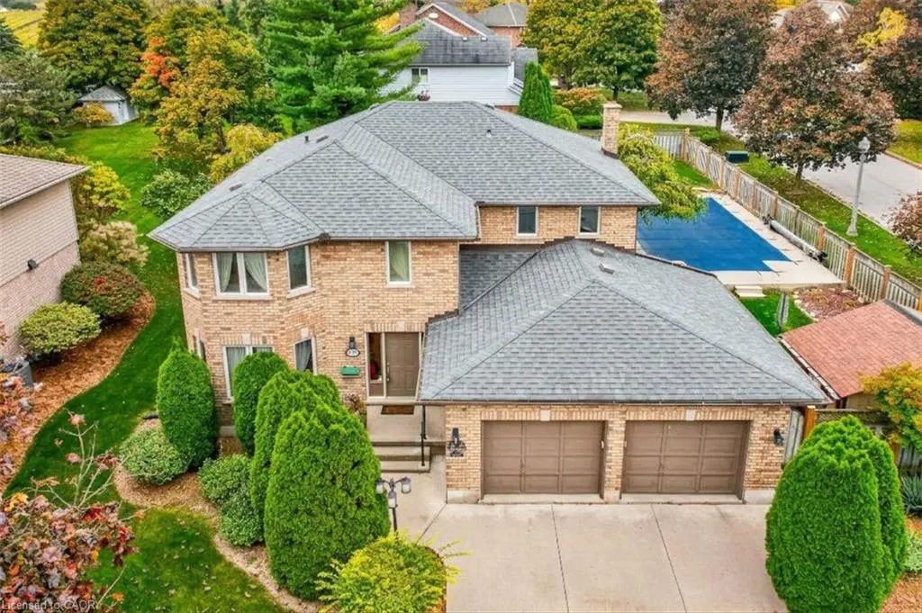 3412 Vinehaven Trail
