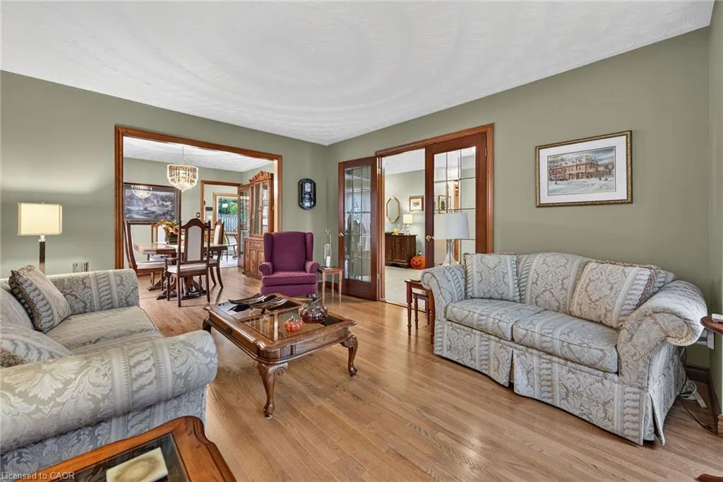 3412 Vinehaven Trail