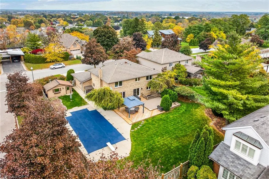 3412 Vinehaven Trail