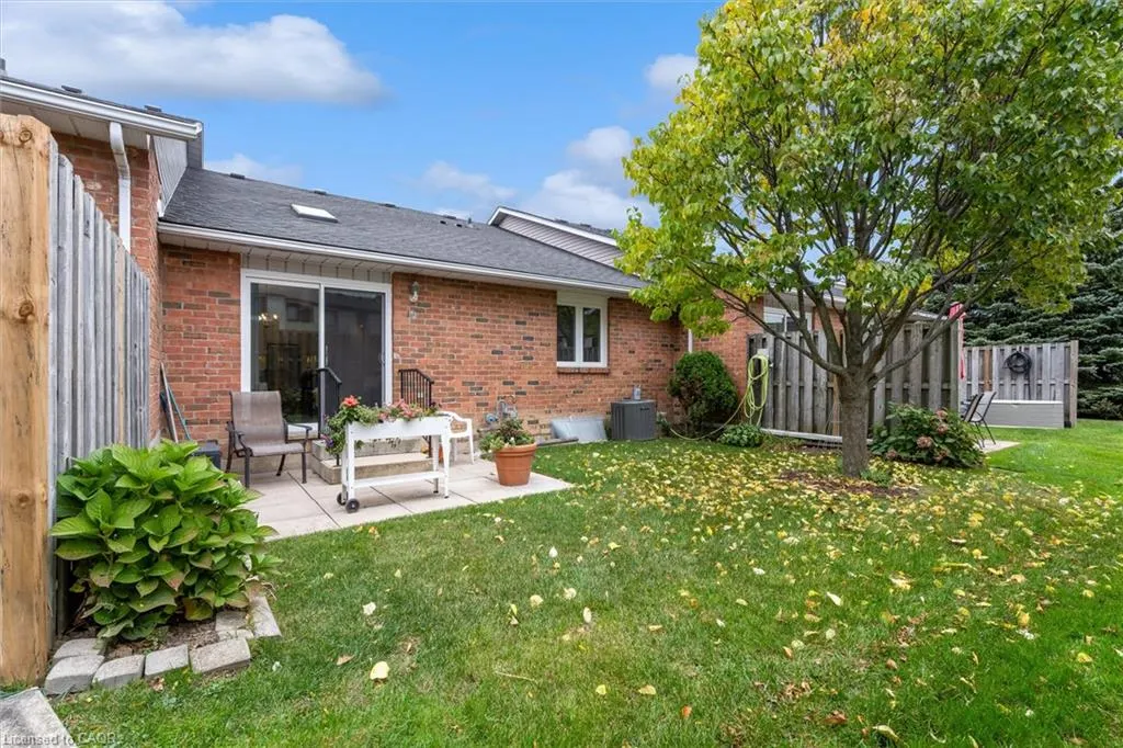 60 Rice Avenue #10