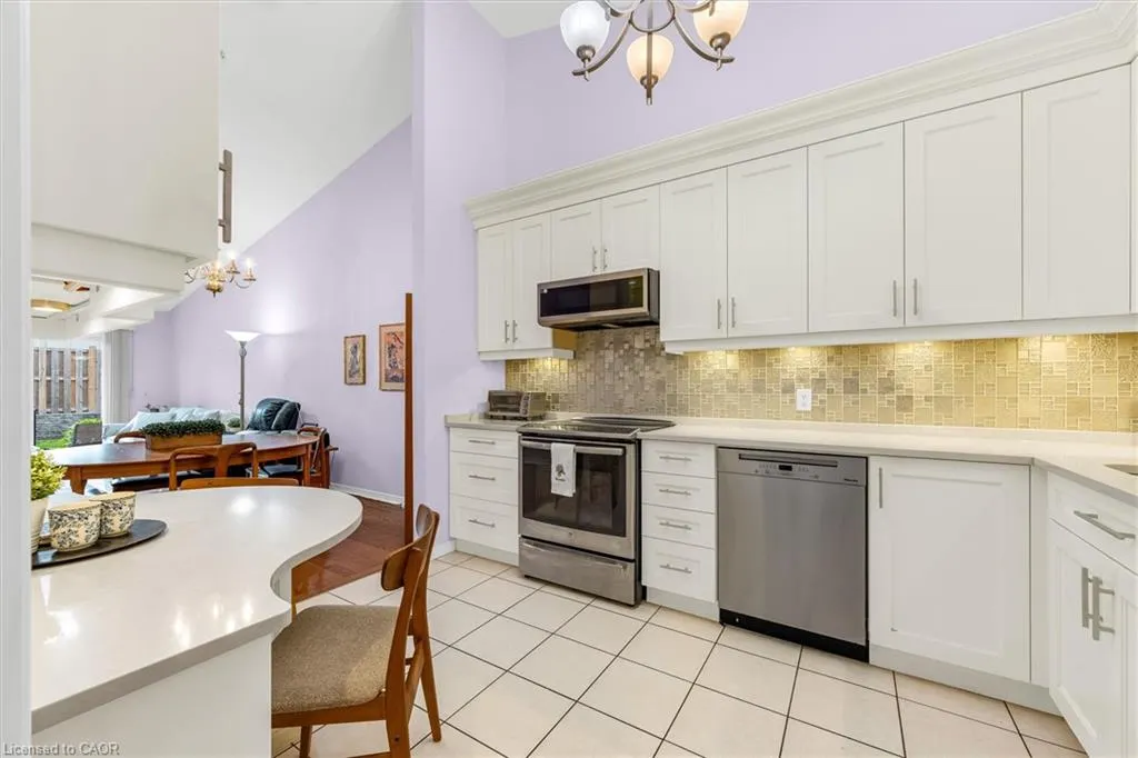 60 Rice Avenue #10