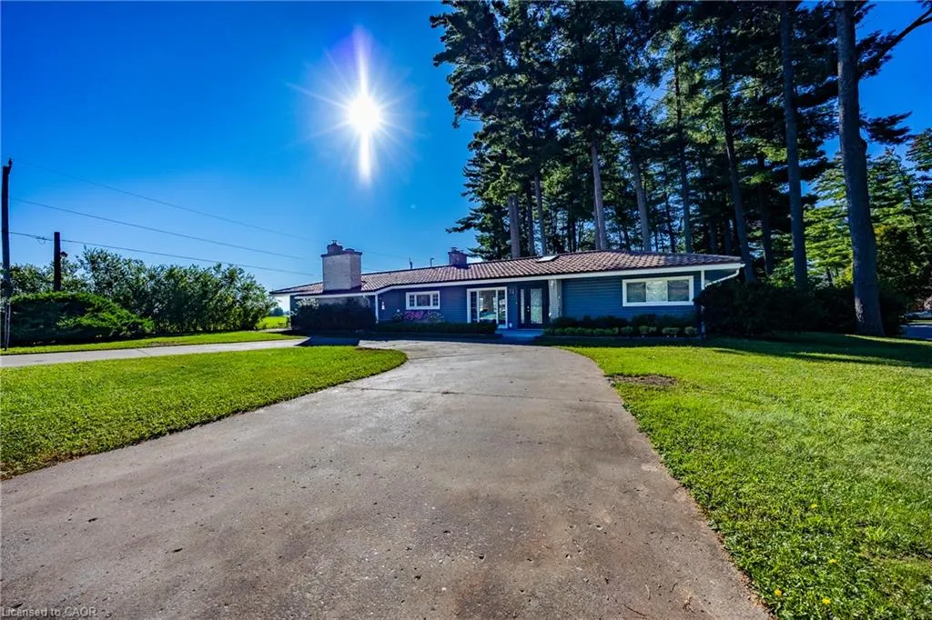 72 Courtney Avenue