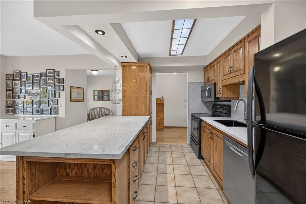 1 Peebles Street #2