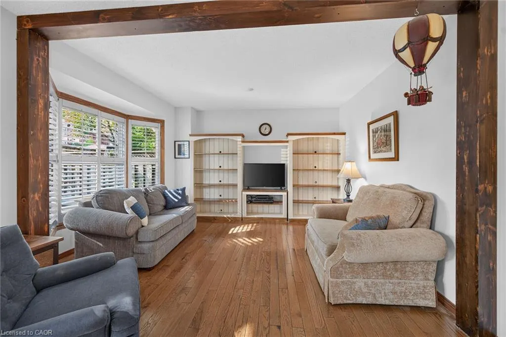 1 Peebles Street #2