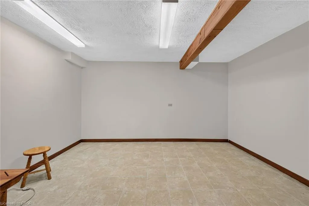 1 Peebles Street #2