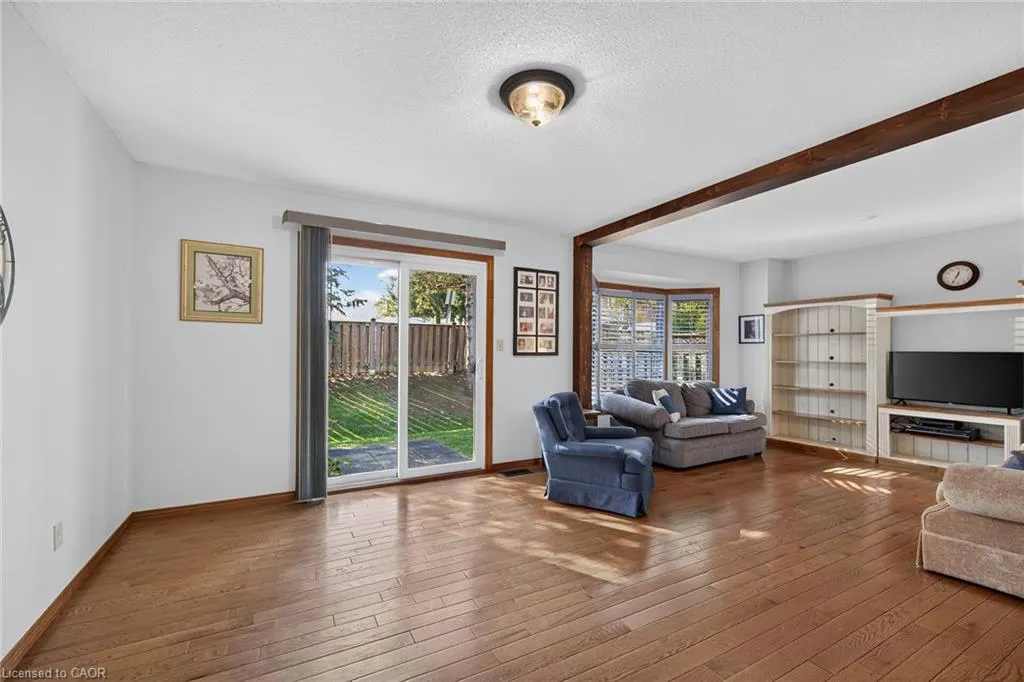 1 Peebles Street #2