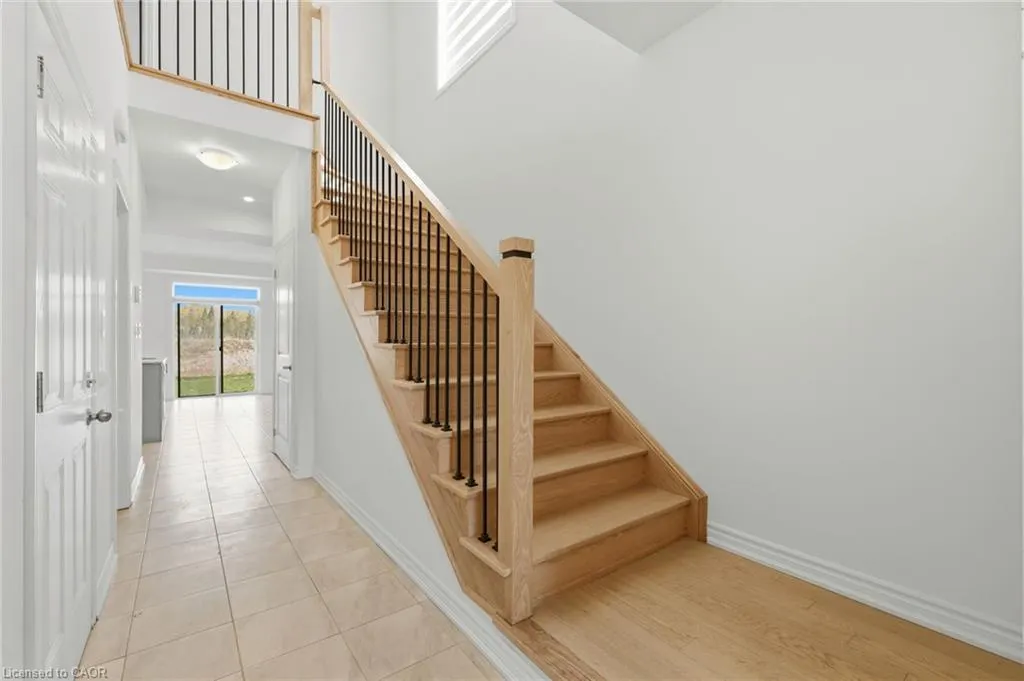 20 Hillcroft Way