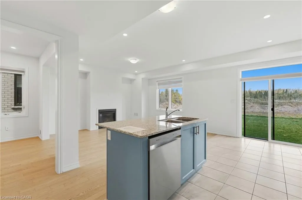 20 Hillcroft Way