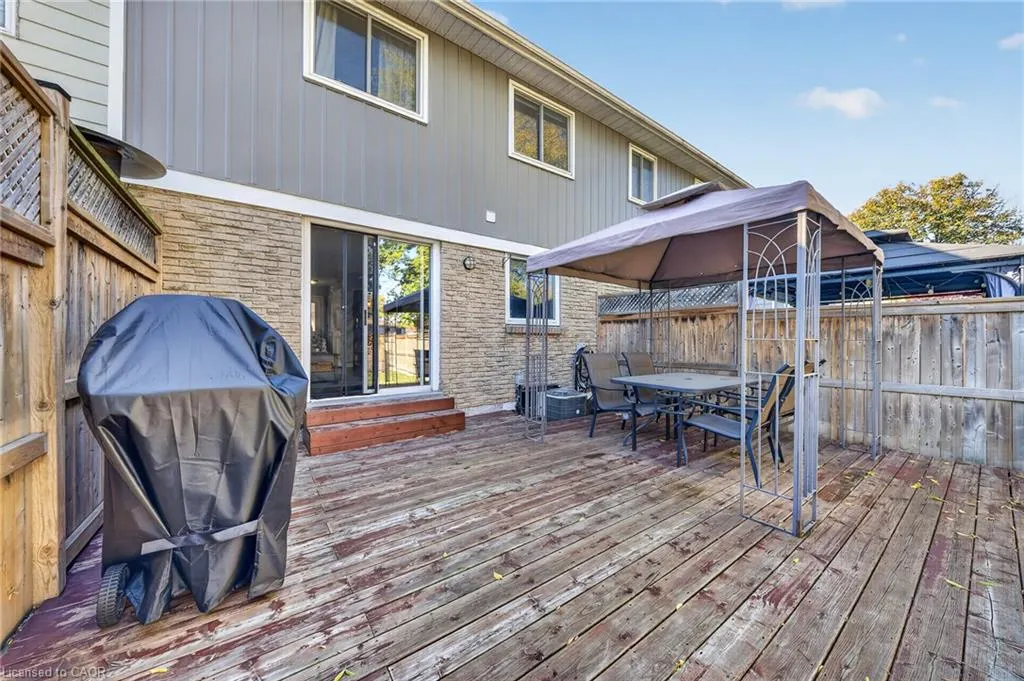 85 Gledhill Crescent