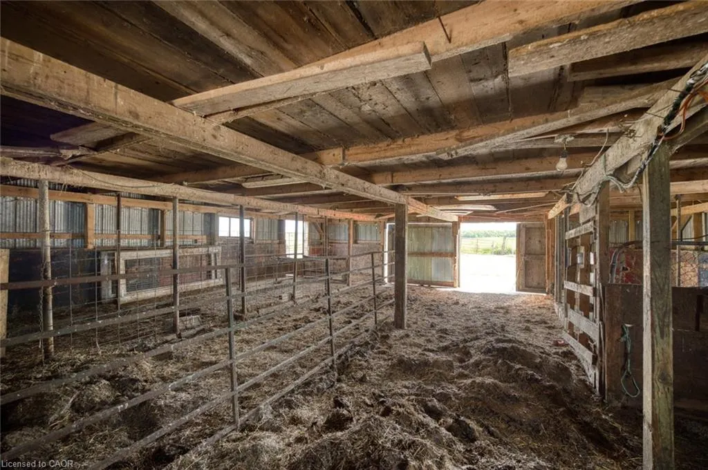 4276 Haldimand Road 20