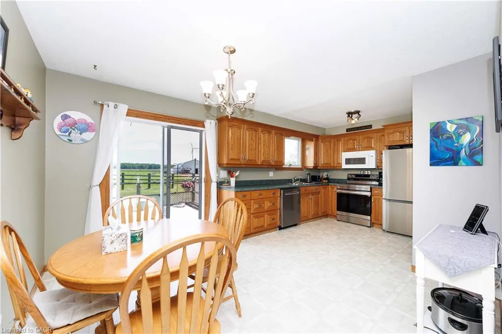 4276 Haldimand Road 20