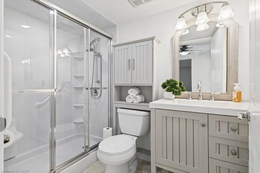 88 Tollgate Road #201