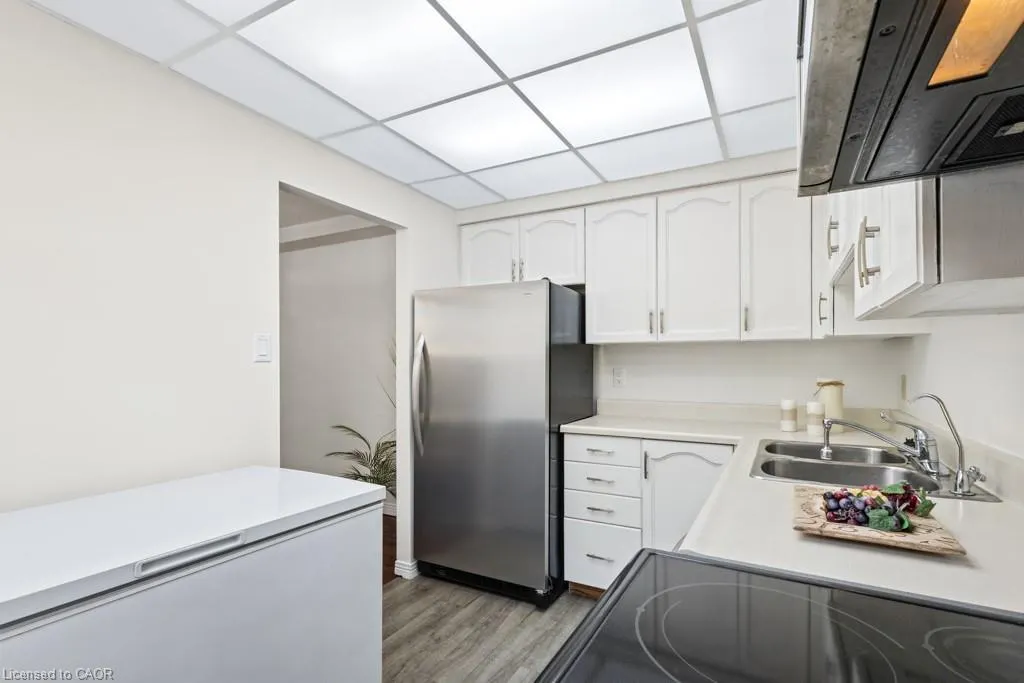 88 Tollgate Road #201