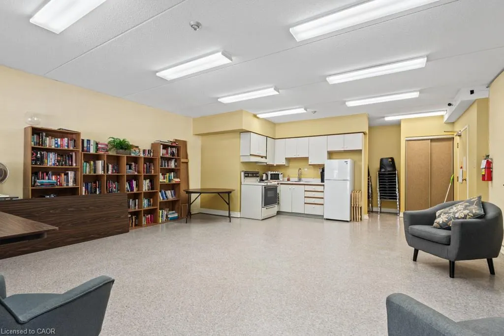 88 Tollgate Road #201
