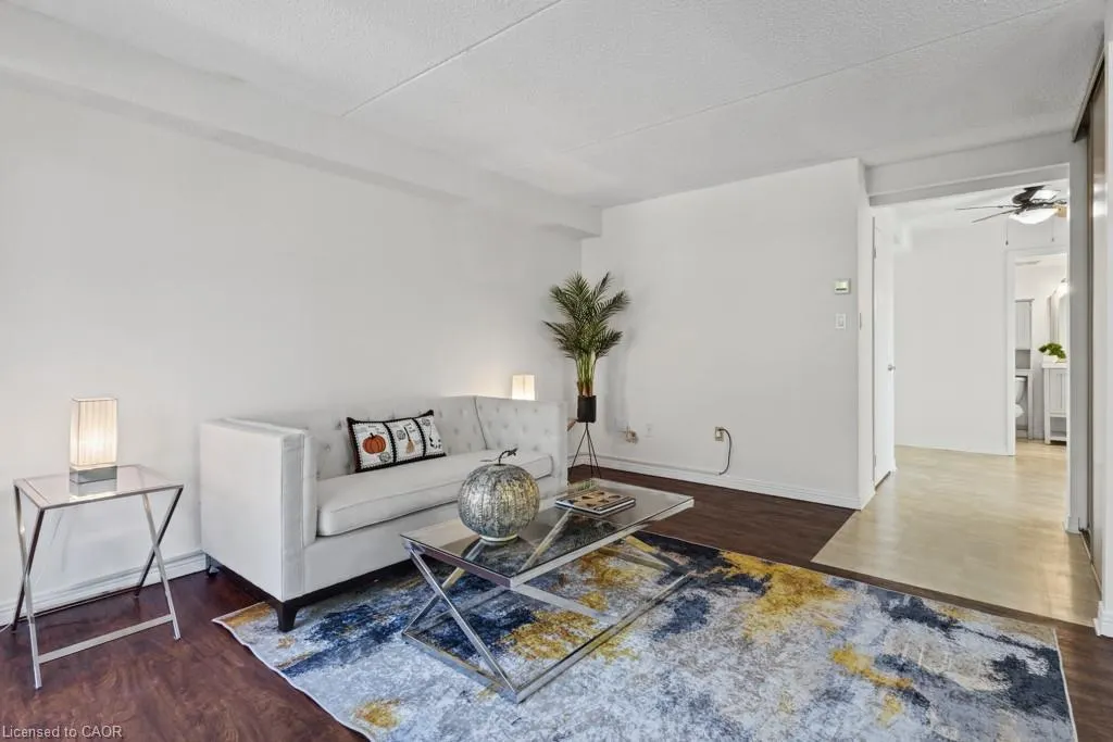88 Tollgate Road #201