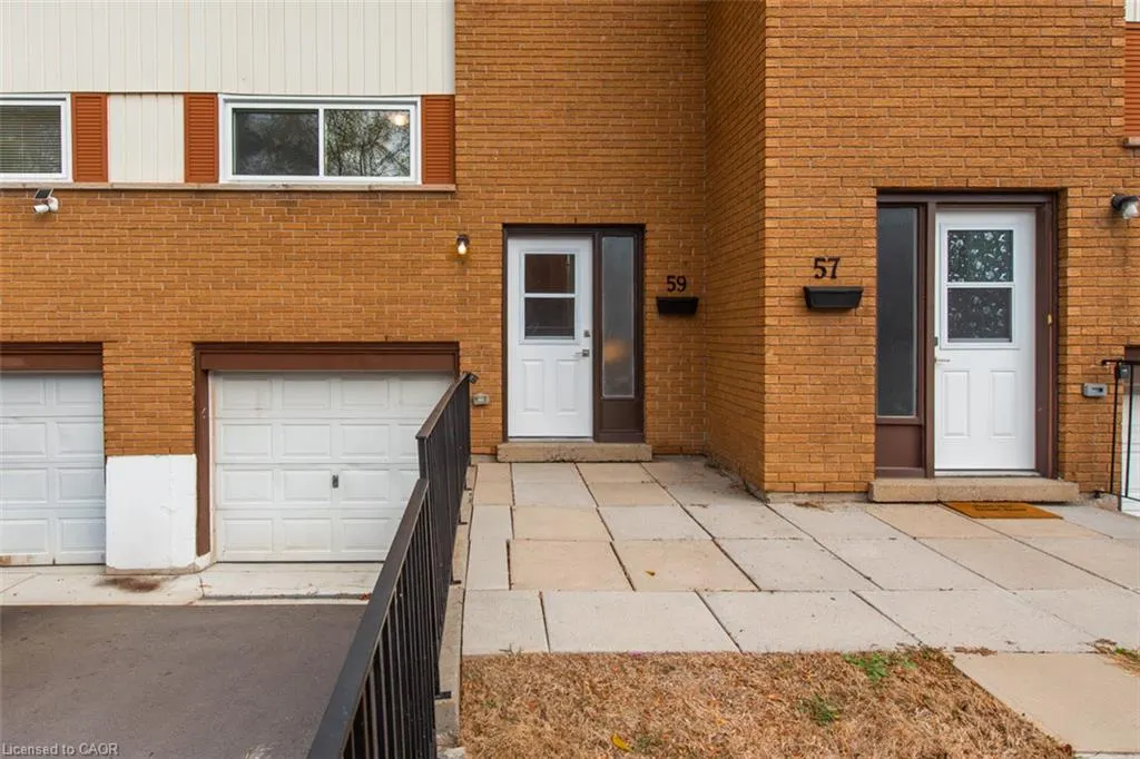 59 Woodman Drive N