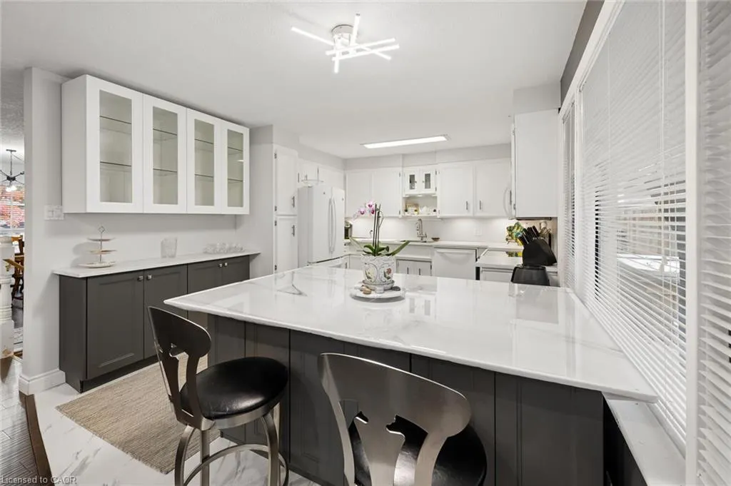 3 Oakwood Avenue
