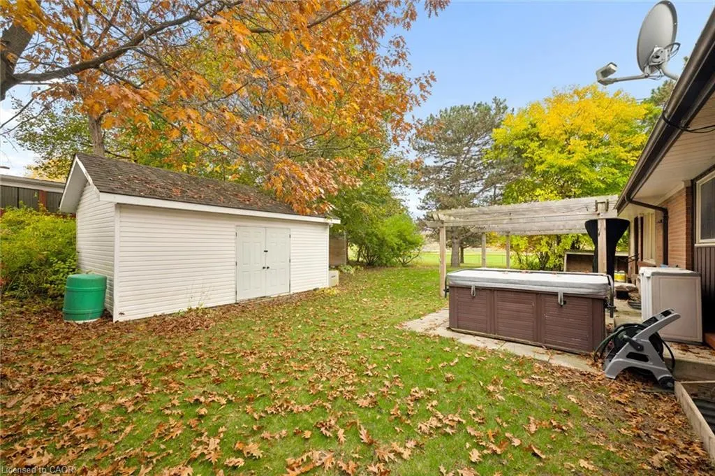 3 Oakwood Avenue