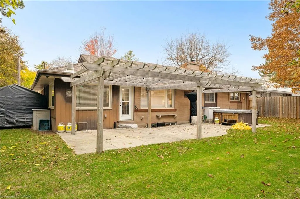 3 Oakwood Avenue