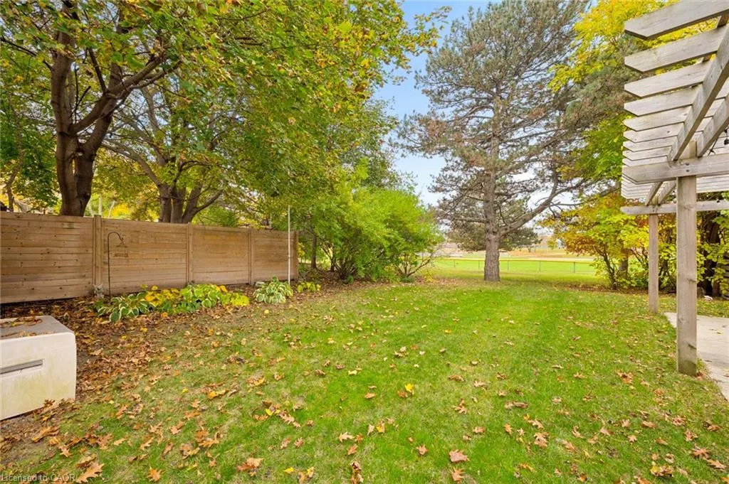 3 Oakwood Avenue