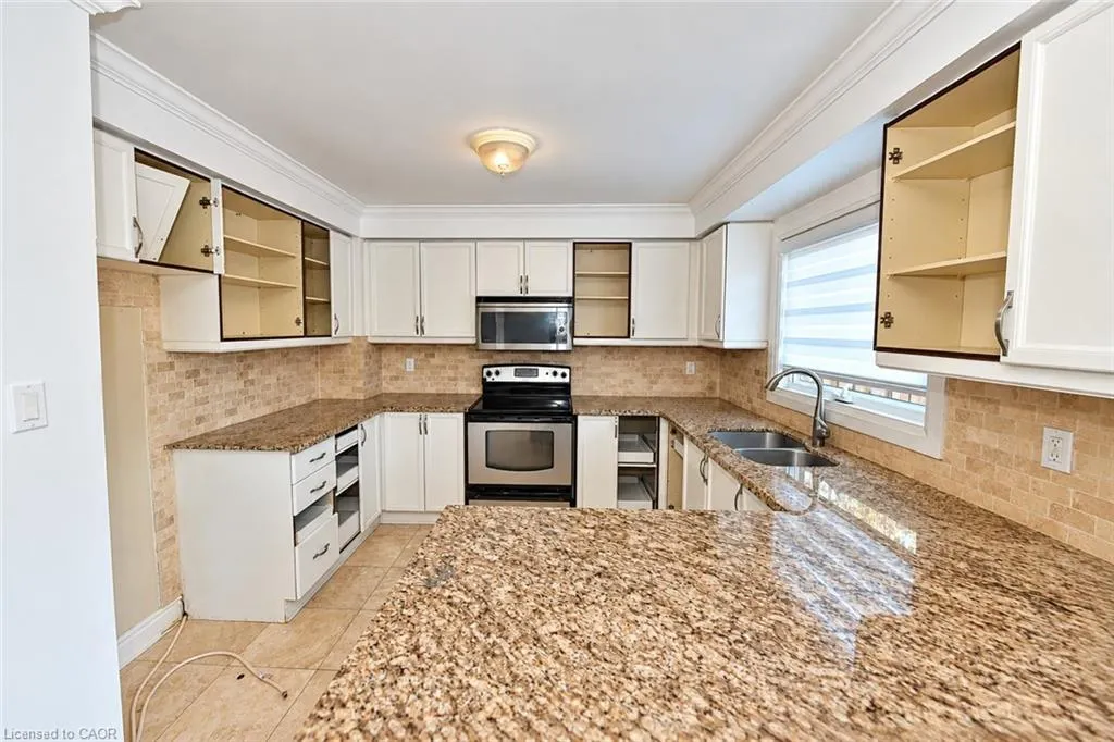 1307 Saddler Circle