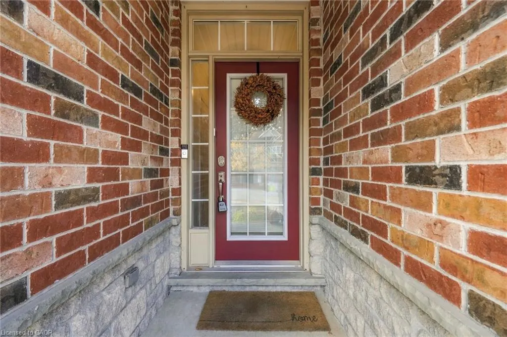 8 Goldenview Court