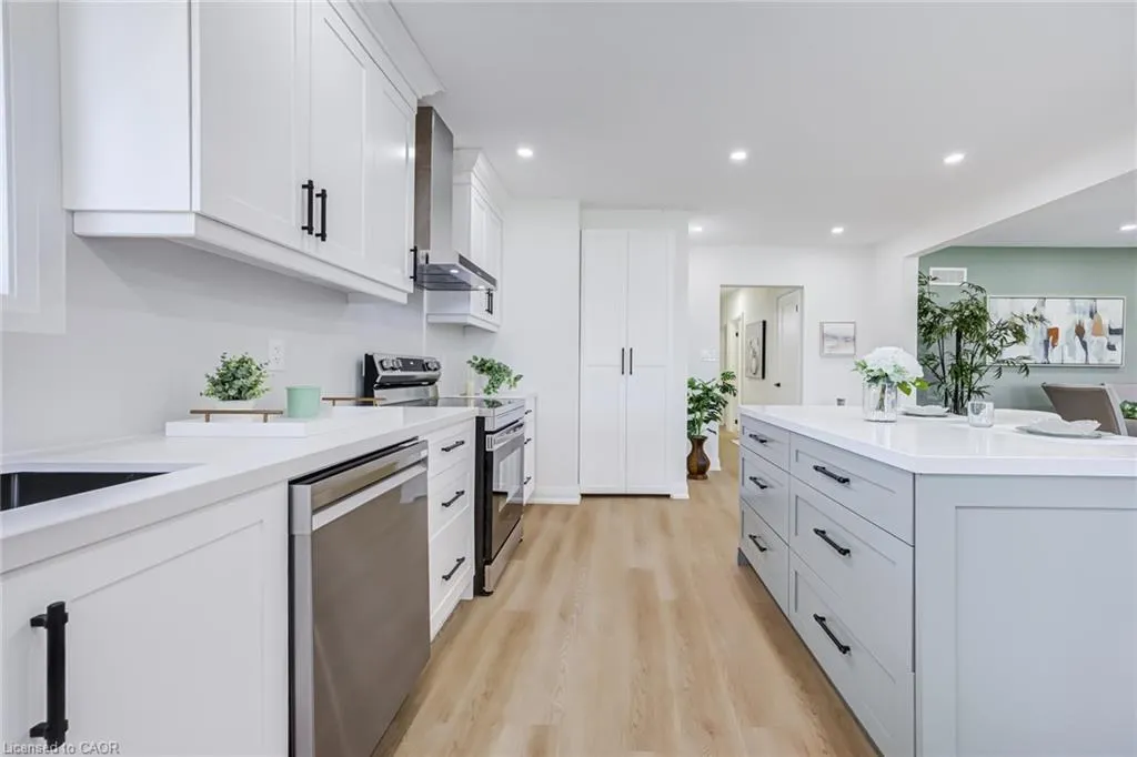 387 East 19th Street #Upper