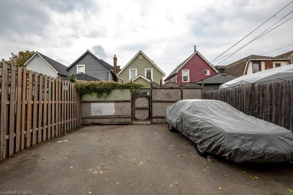 110 Chestnut Avenue