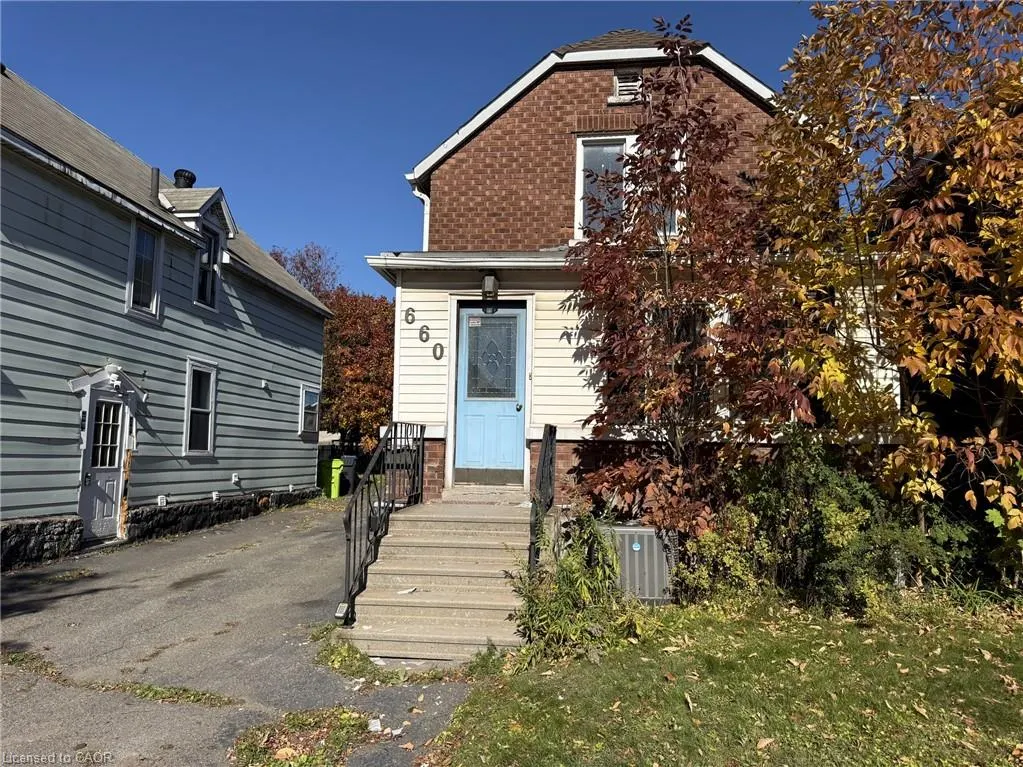 660 Queen Street