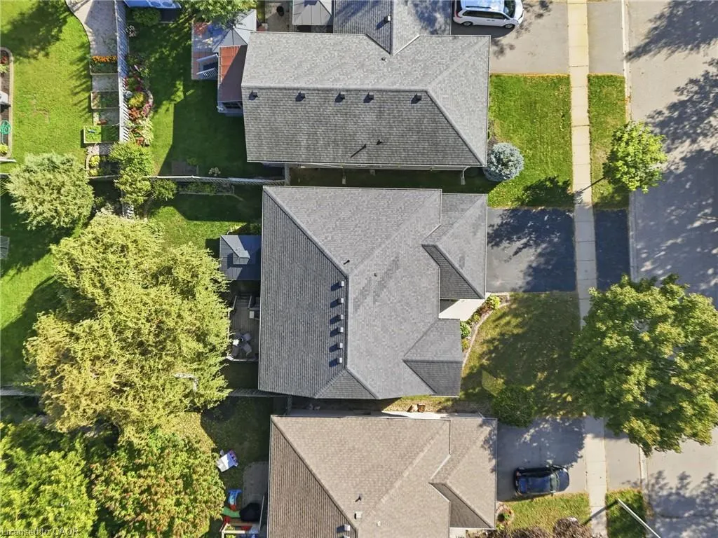 8 Moyle Drive
